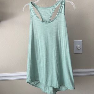 Lululemon sea foam blue green essential tank sz 10